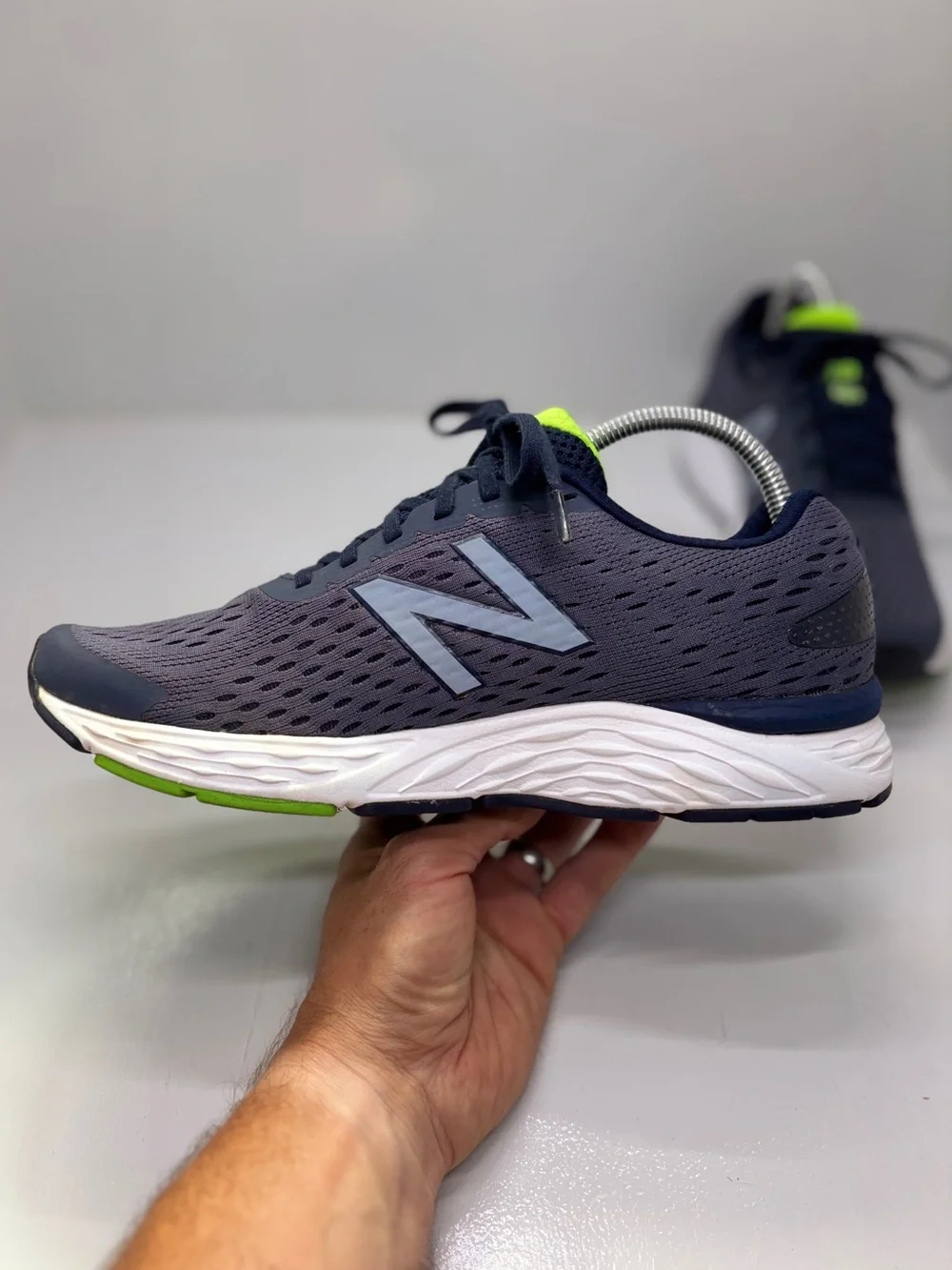 New Balance 680 v6 Men's 9.5 Gray Navy Lime Running Shoes M680LG6